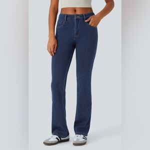 Medium NWT Halara Flex Mid-Rise Button with Pockets Stretchy Jeans